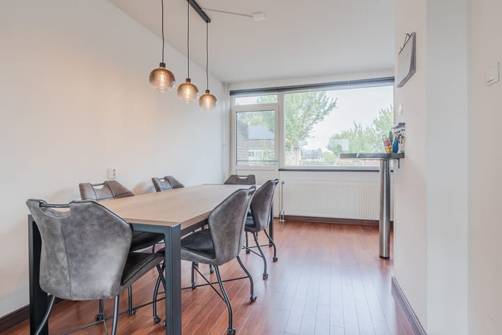 Foto 15 van Leliestraat 96