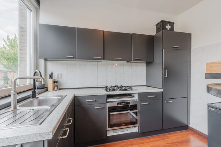 Foto 18 van Leliestraat 96