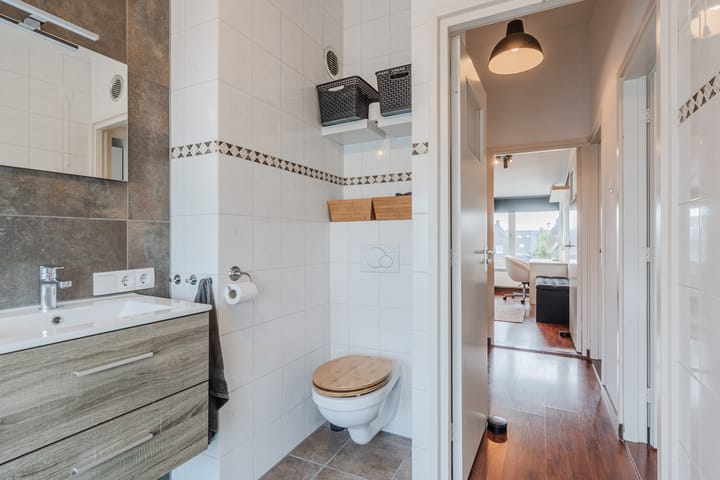 Foto 24 van Leliestraat 96