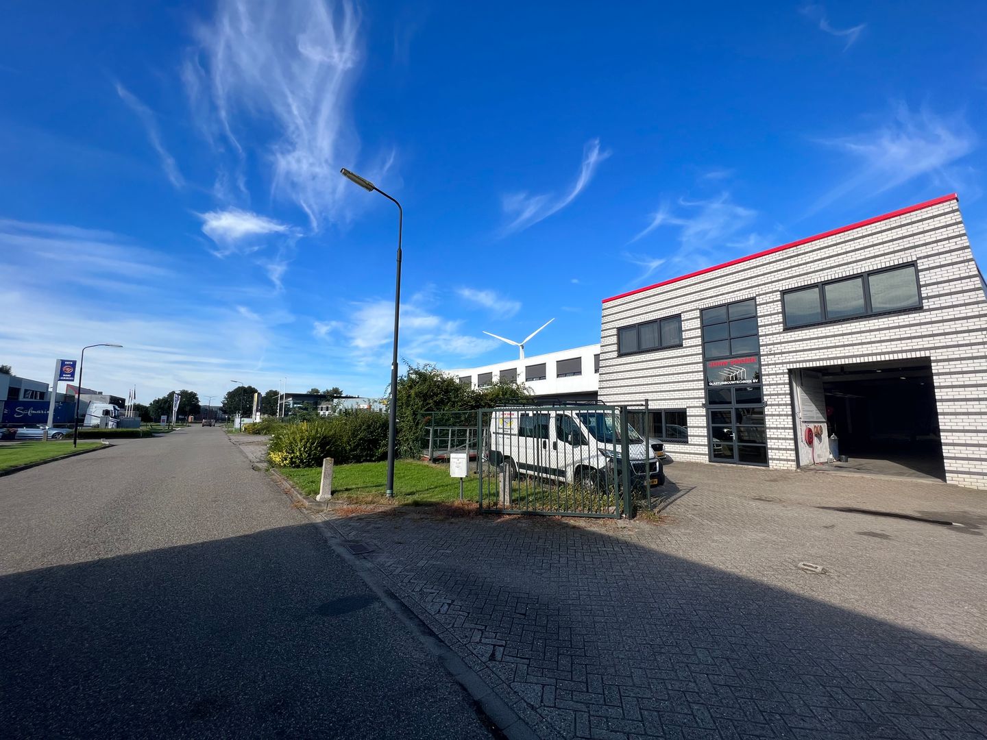 View photo 5 of Communicatieweg 22