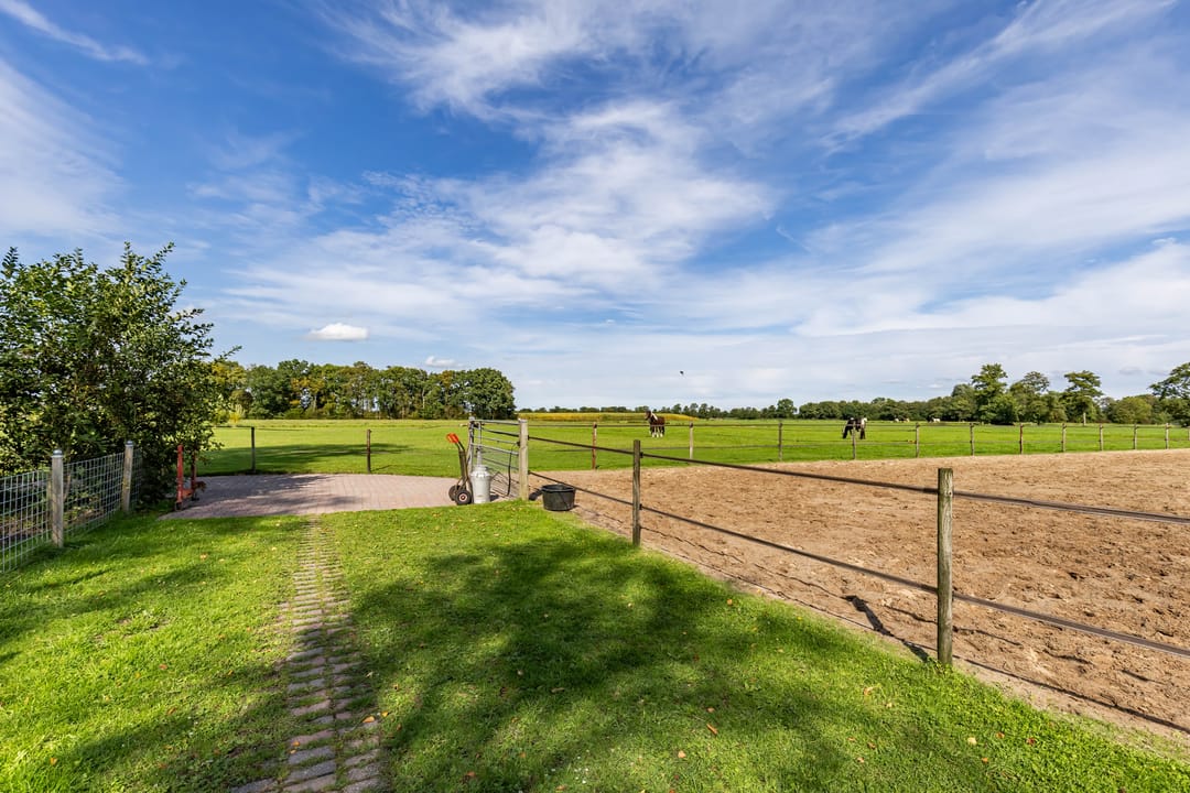 Photo 77 of Halbe Wiersemaweg 6
