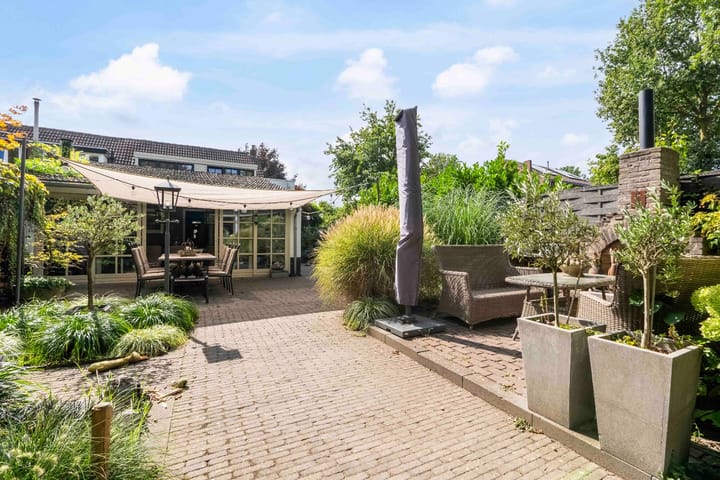 Foto 2 van Maagdenbergplein 1