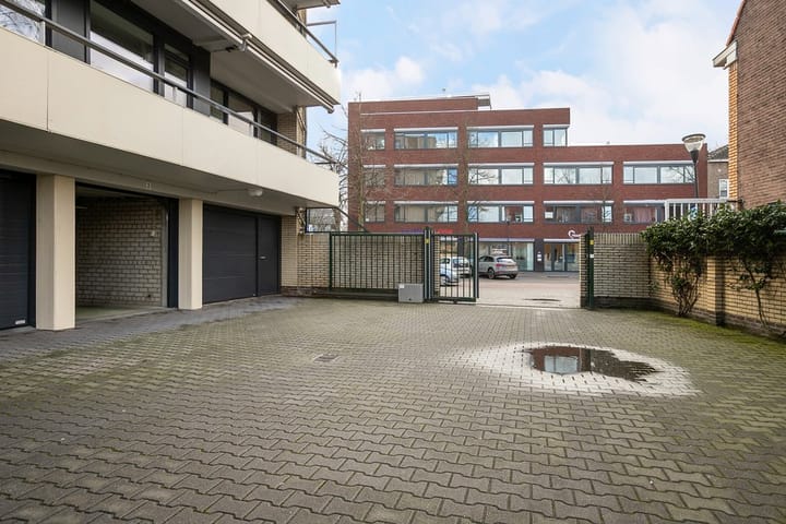 Foto 21 van Veldmaarschalk Montgomerylaan 353