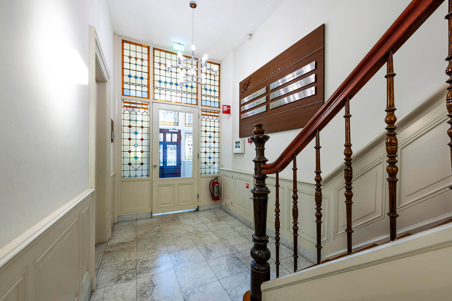 View photo 3 of Paulus Potterstraat 20