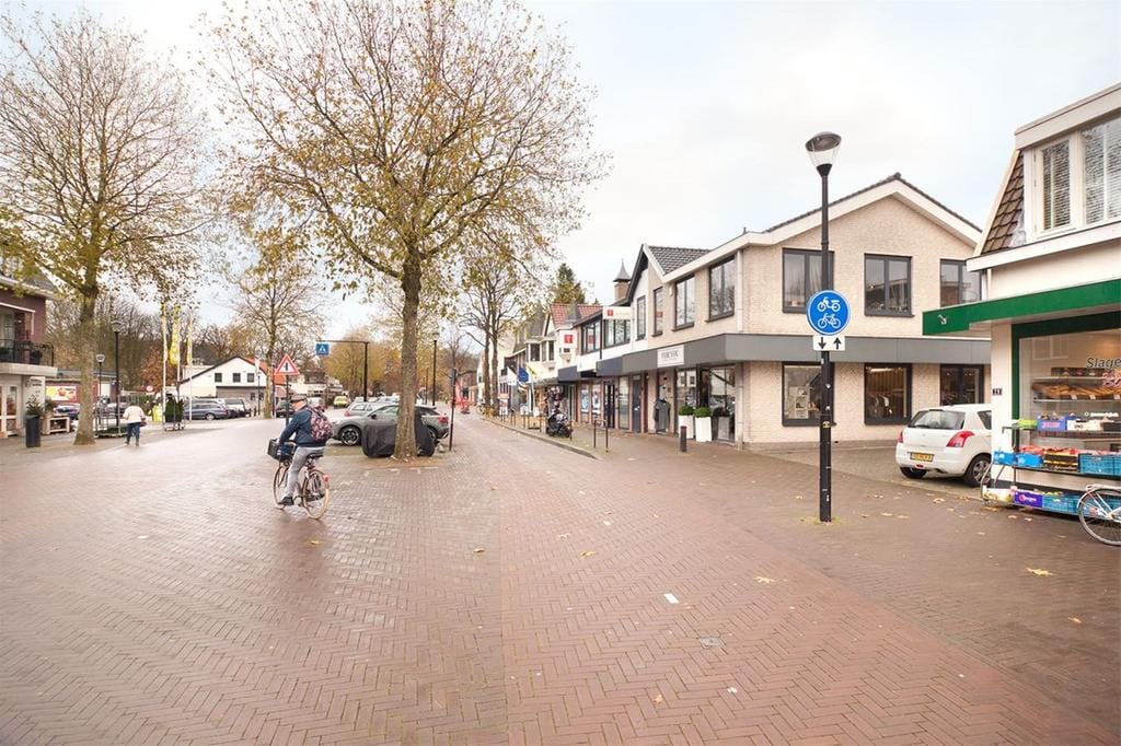 Photo 13 of Rademakerstraat 63