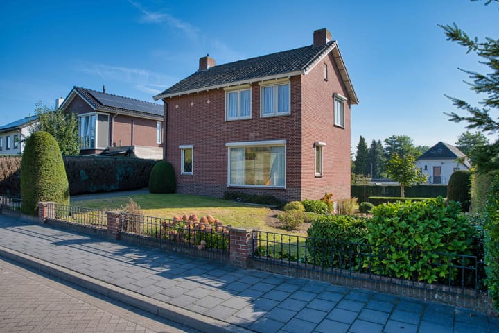 Foto 1 van Kerkweg 10