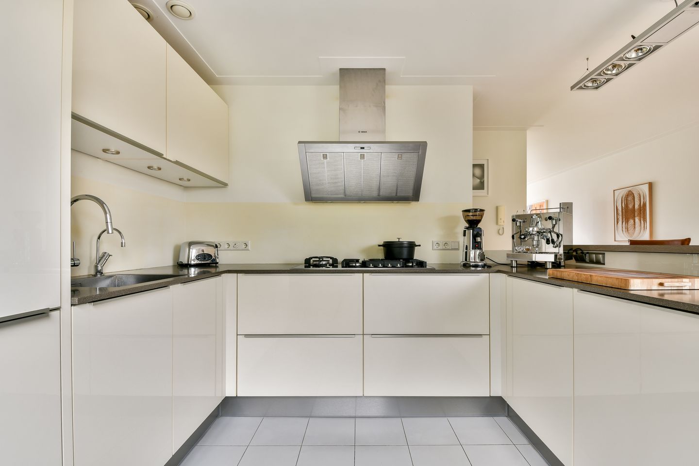 Foto 10 van Bertrand Russellstraat 132