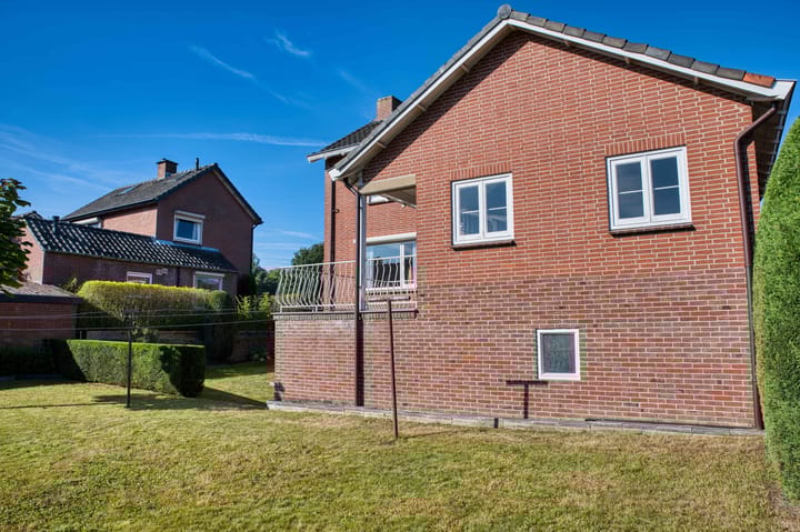 Foto 41 van Kerkweg 10