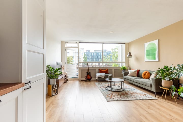 Photo 5 of Madridplantsoen 105