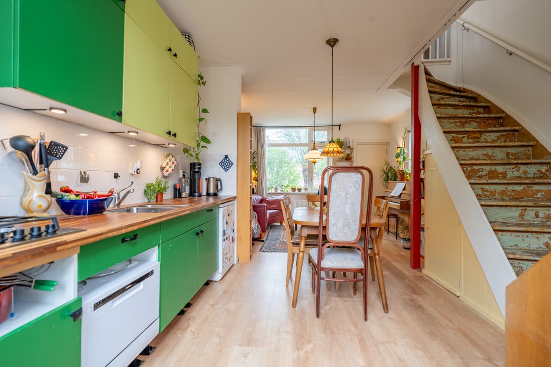 Foto 16 van De Lessepsstraat 64