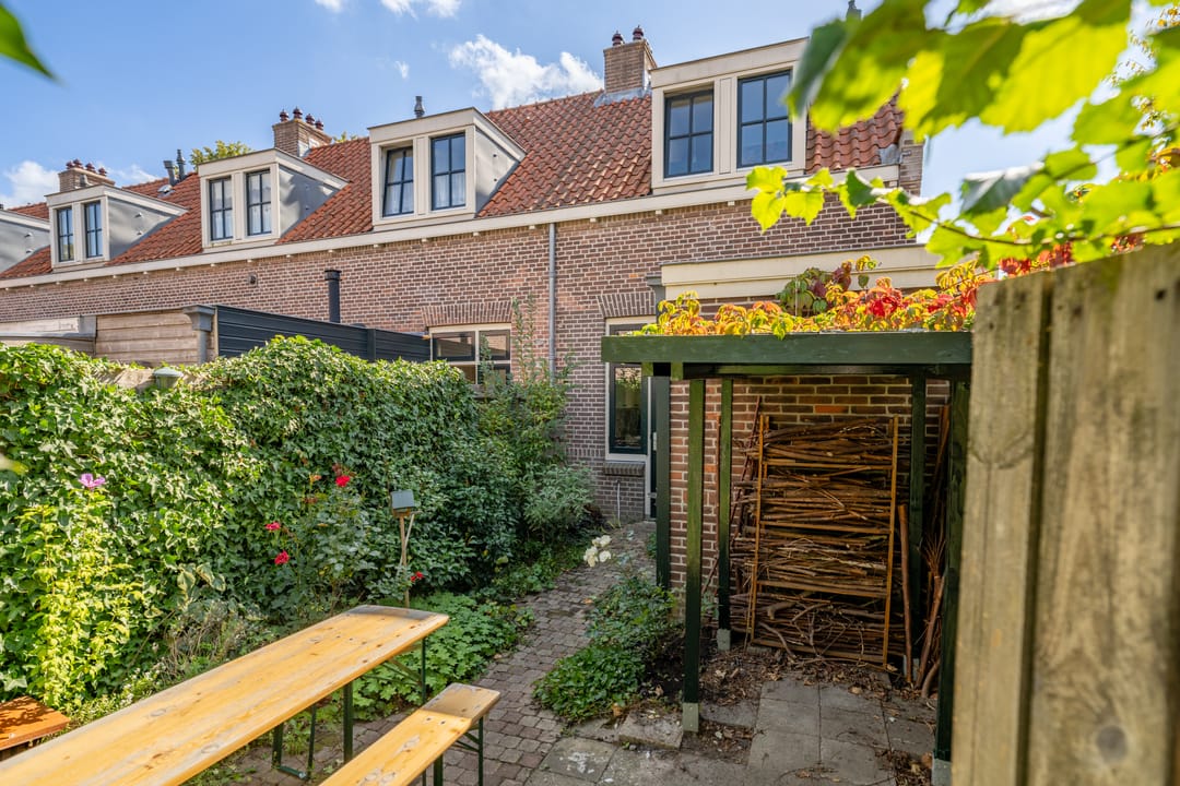 Foto 28 van De Lessepsstraat 64