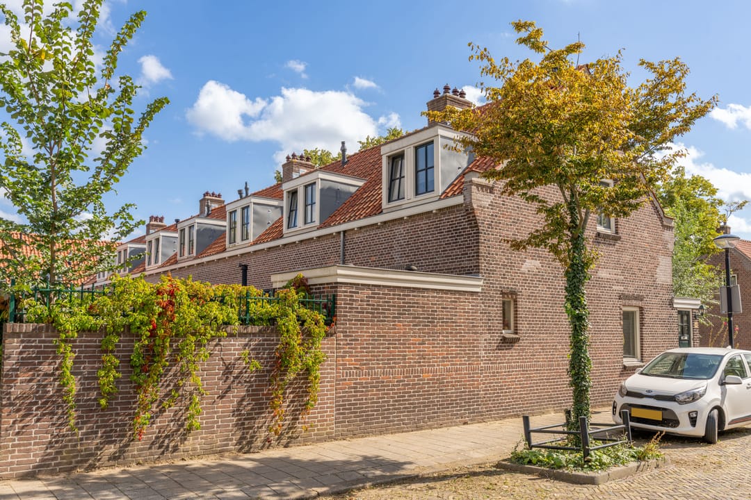 Foto 31 van De Lessepsstraat 64