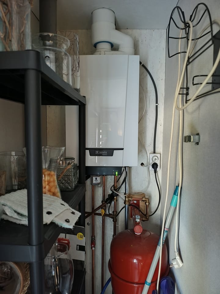 Photo 10 of Korhoenlaan 2-A