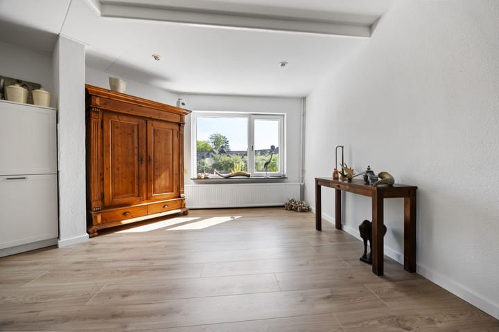 Foto 11 van Nettenknoper 33