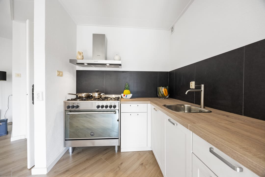 Foto 13 van Nettenknoper 33