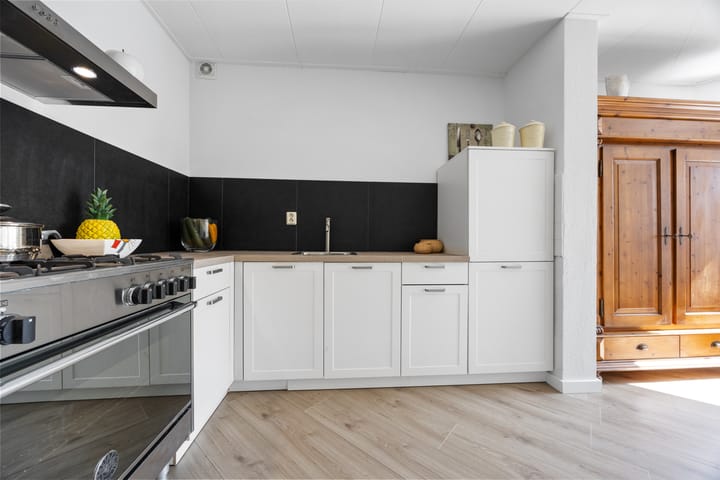 Foto 14 van Nettenknoper 33