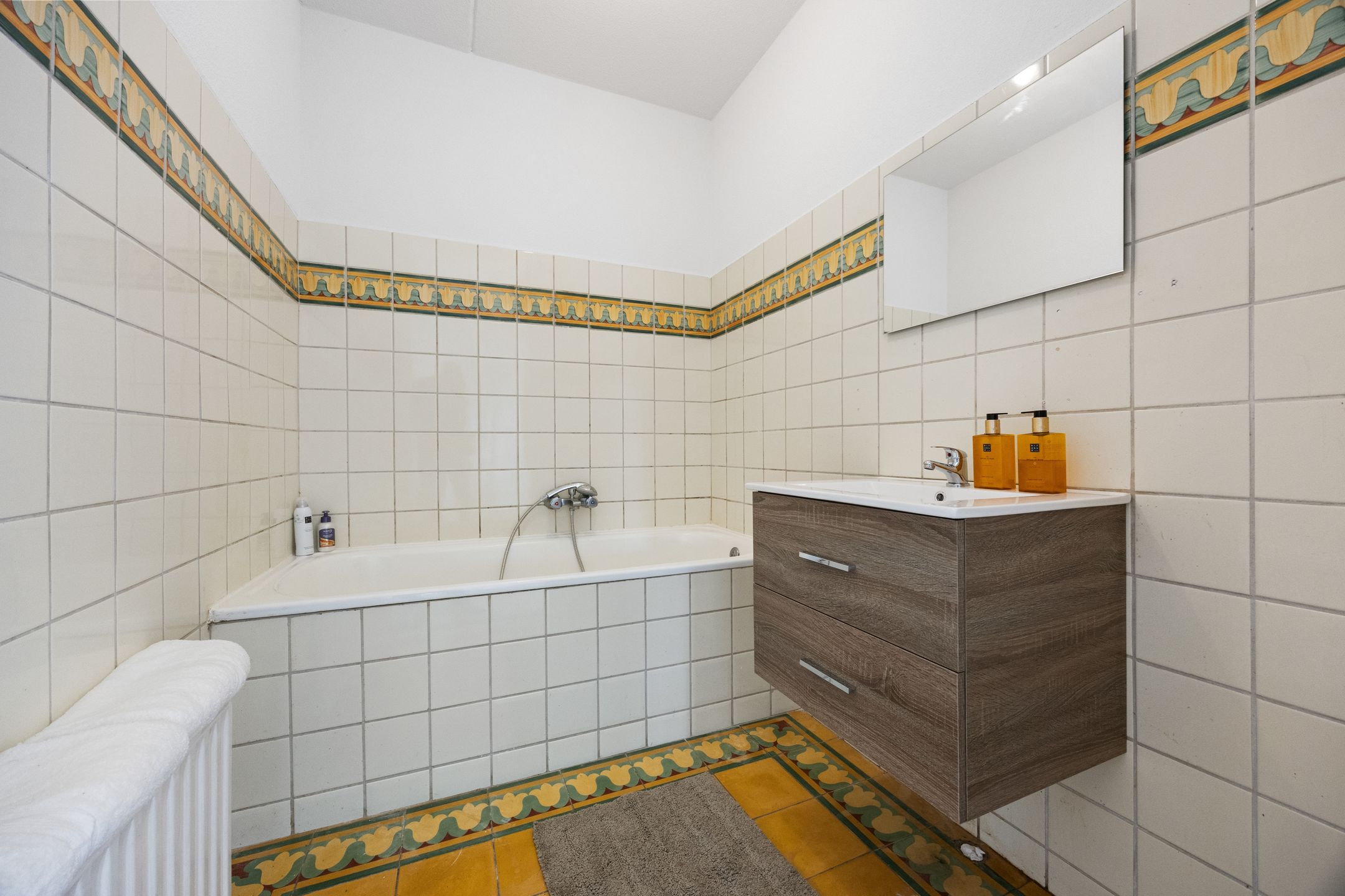 Foto 24 van Nettenknoper 33