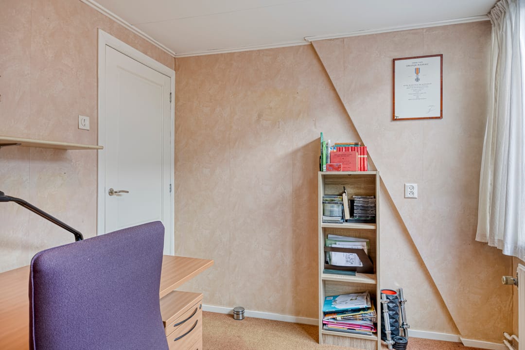 Photo 17 of Zuiderweg 82