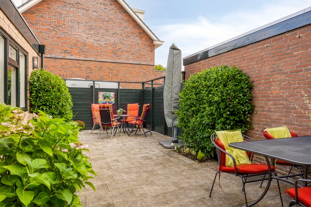 Photo 22 of Zuiderweg 82