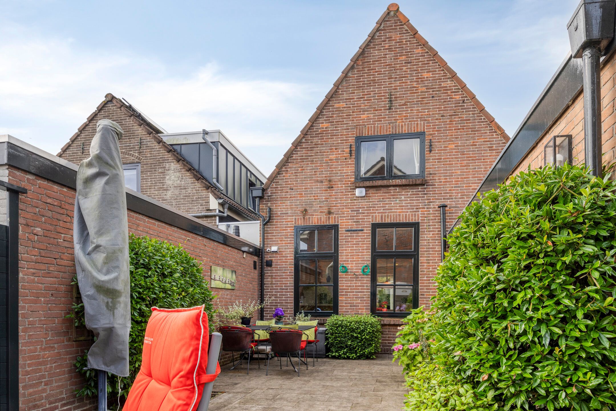 Photo 24 of Zuiderweg 82