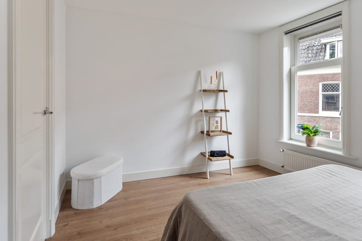 Foto 19 van Oudwijkerveldstraat 12-1