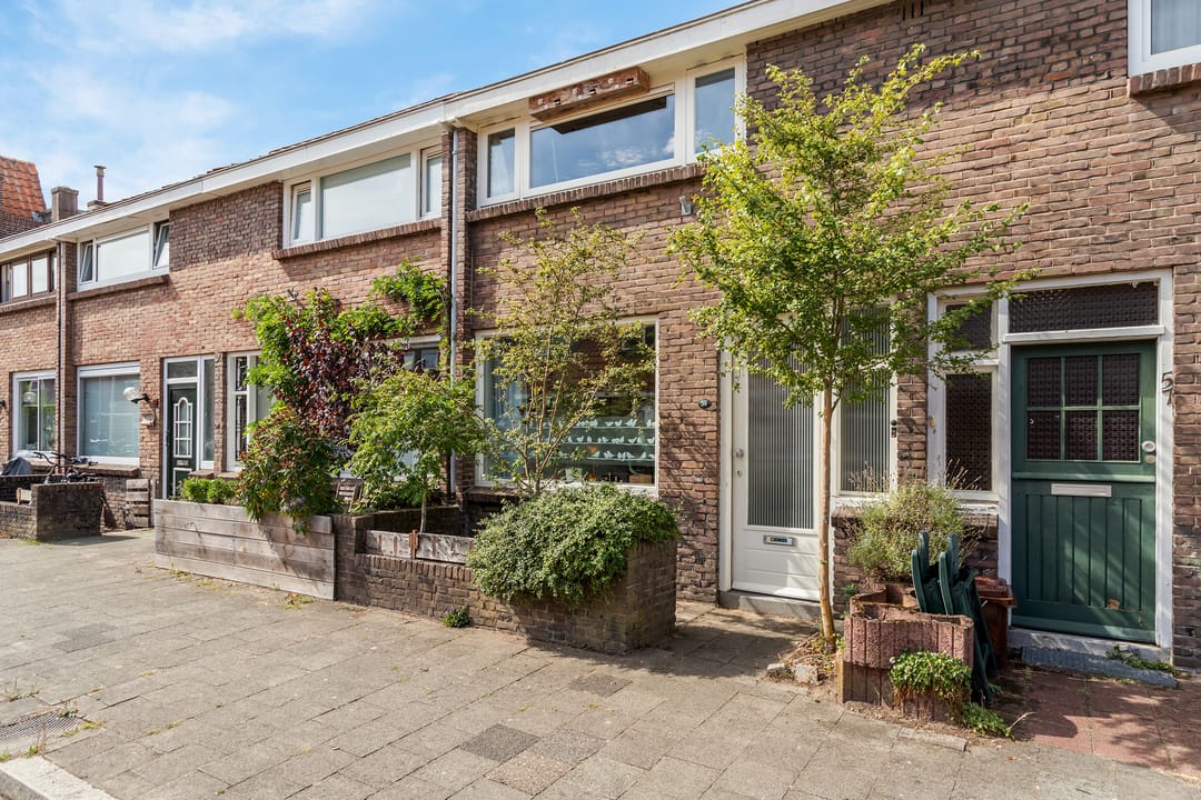 Photo 28 of Merwedestraat 59