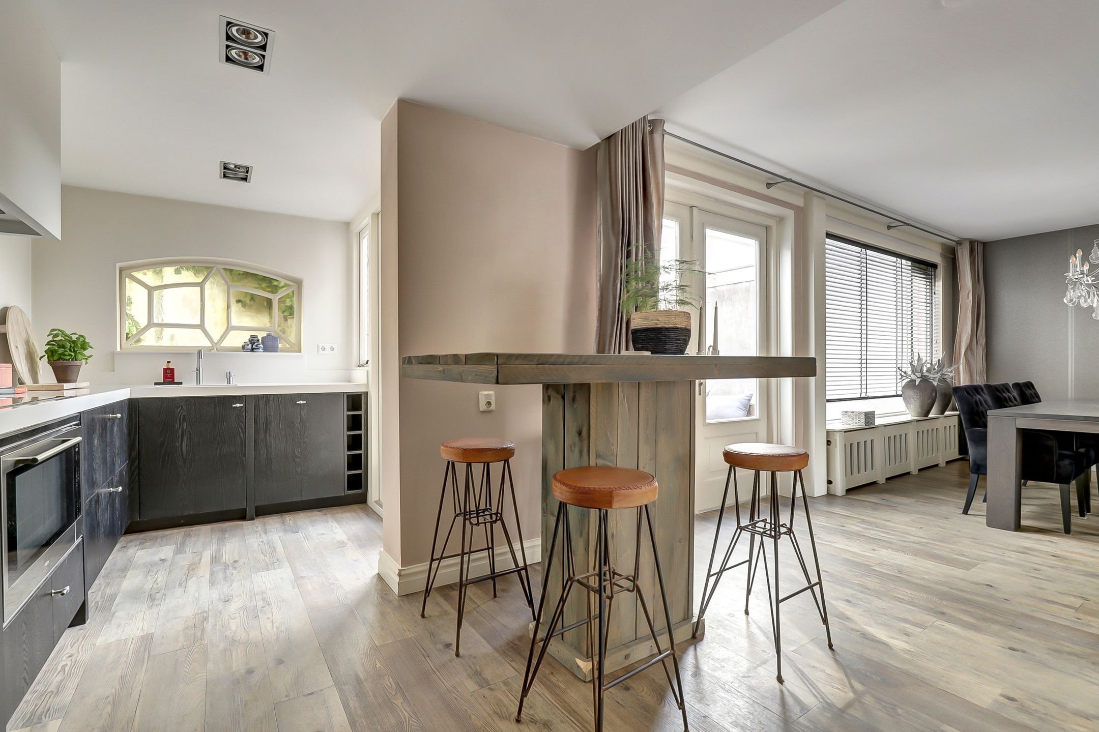 Photo 3 of Tulpenstraat 2-A