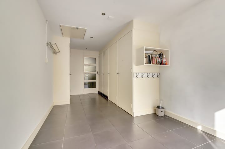 Photo 24 of Tulpenstraat 2-A