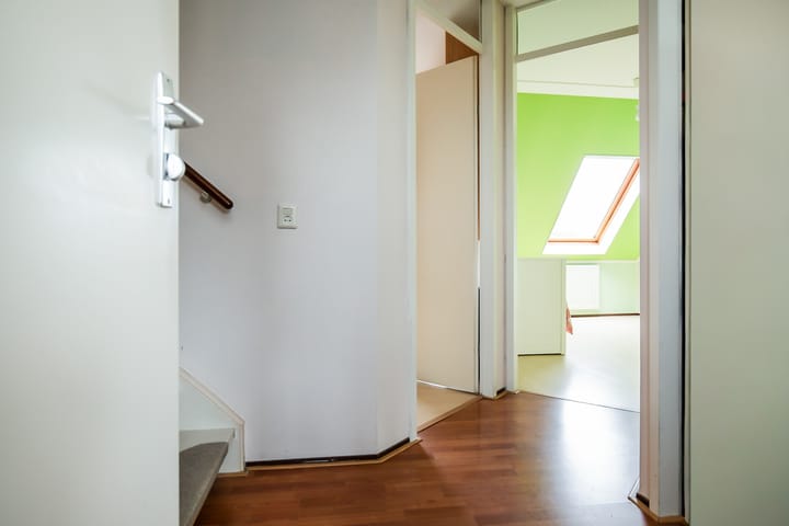 Foto 23 van Schoonenburgsingel 158