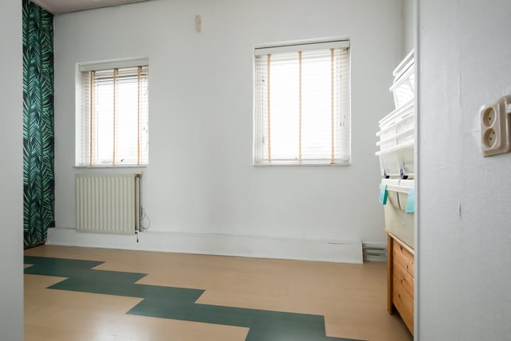 Foto 33 van Schoonenburgsingel 158