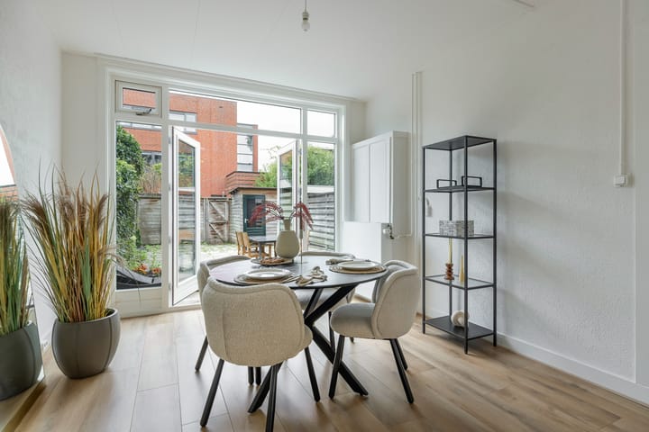 Foto 11 van Detmoldstraat 23