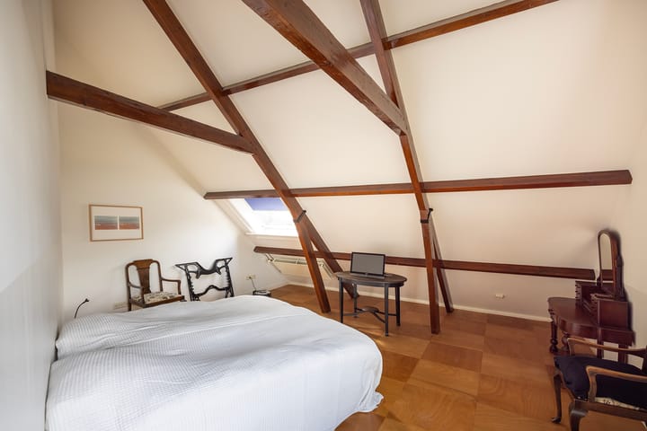 Foto 23 van Nieuw-Loosdrechtsedijk 75