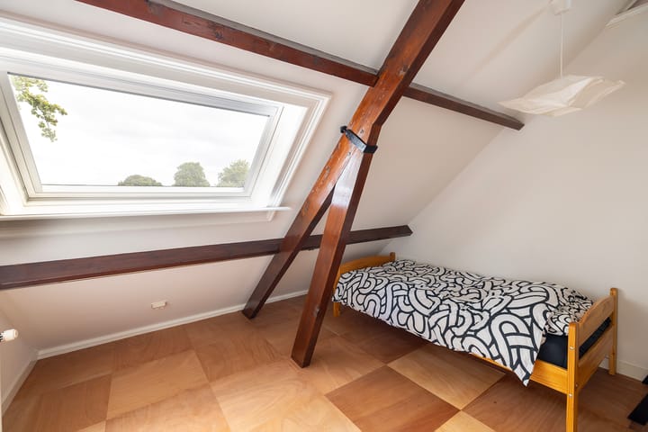 Foto 27 van Nieuw-Loosdrechtsedijk 75