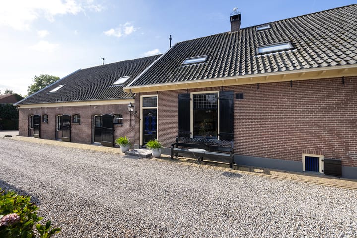 Foto 53 van Nieuw-Loosdrechtsedijk 75