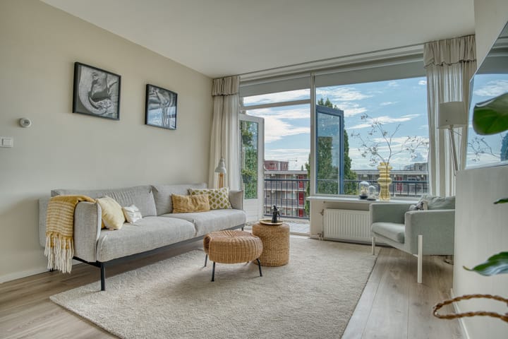 Foto 8 van Dahliastraat 60