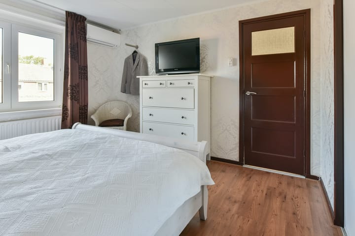 Foto 14 van Johan de Wittlaan 16