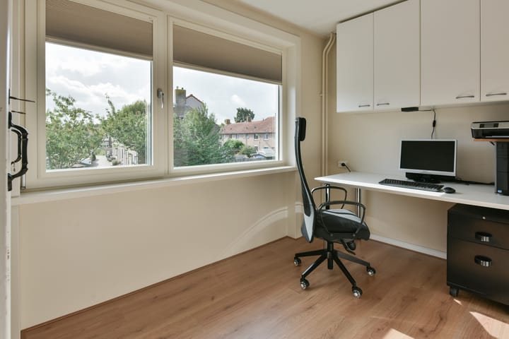 Foto 15 van Johan de Wittlaan 16