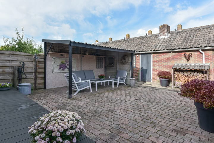 Foto 22 van Johan de Wittlaan 16