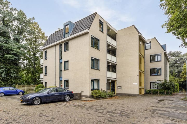 Foto 1 van Utrechtseweg 13-15