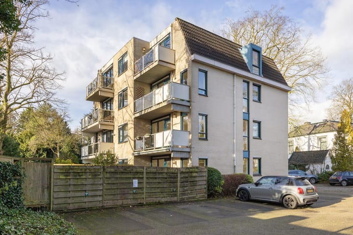 Foto 22 van Utrechtseweg 13-15