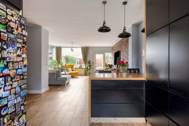 Foto 4 van Bizetstraat 49