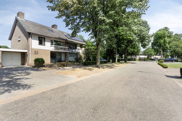 Foto 35 van Albert van Cuijckstraat 59