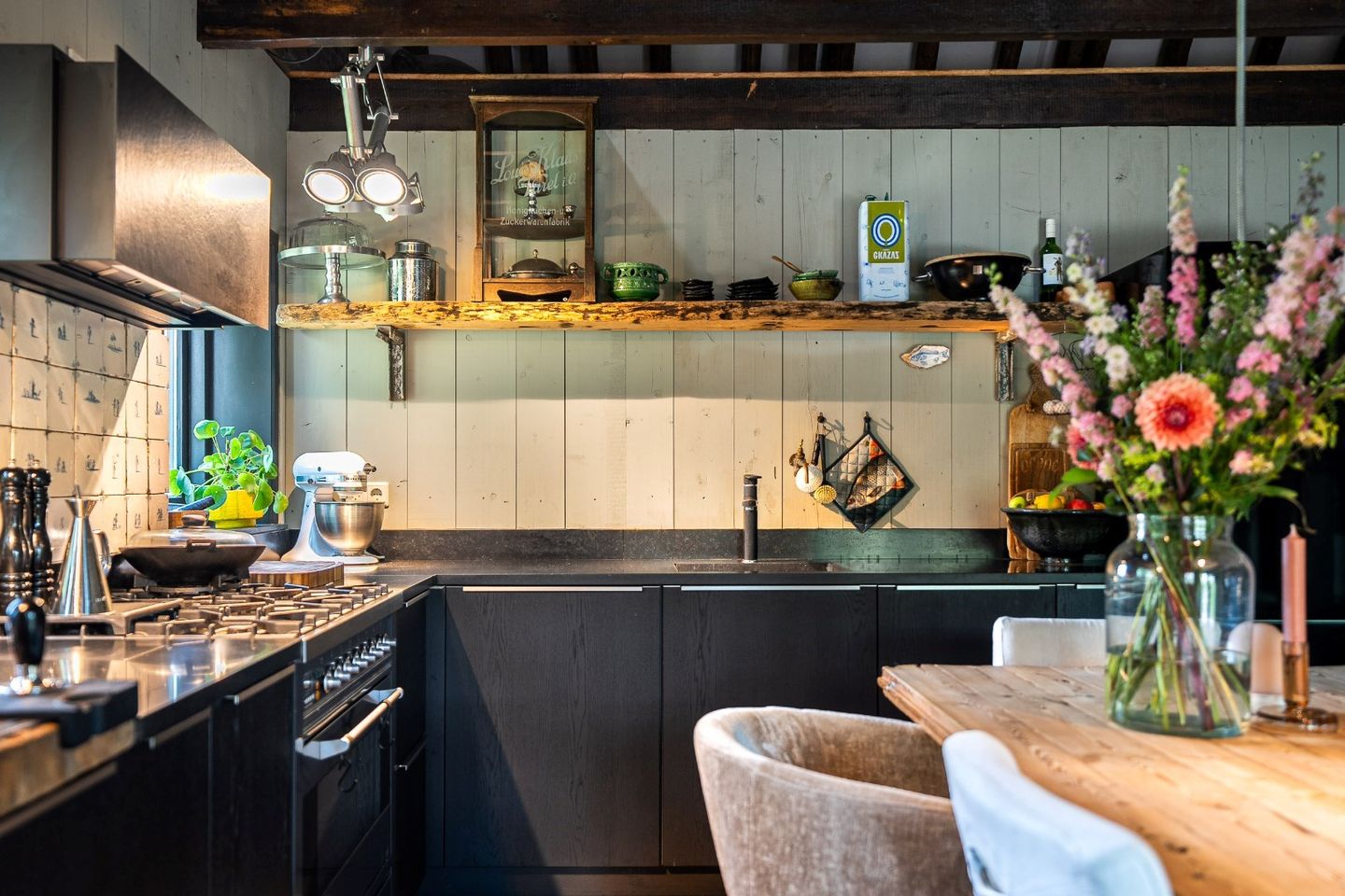 Foto 25 van Zeedijk 21