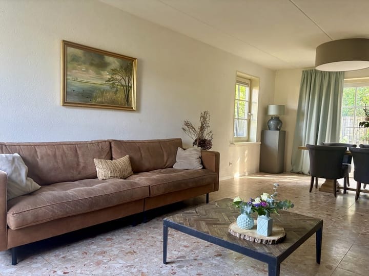 Foto 12 van Domeinstraat 5