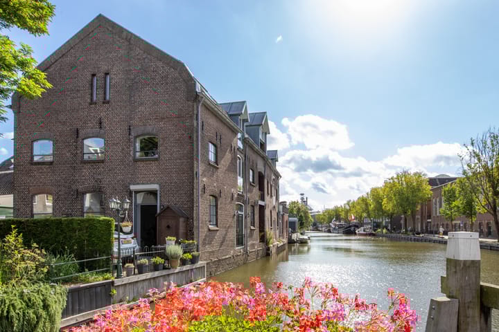 Foto 42 van Vest 14-B