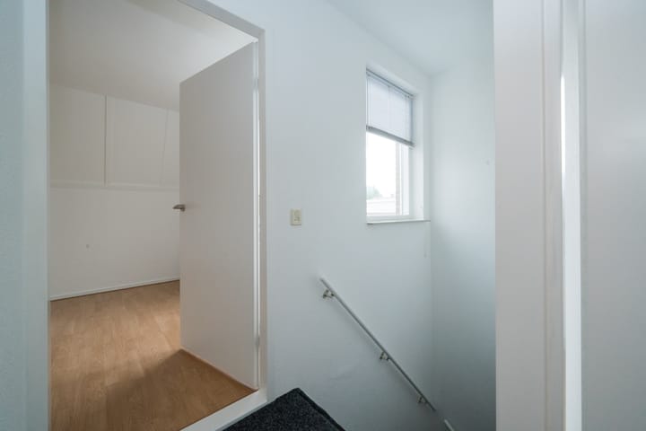 Photo 38 of Helleberg 25