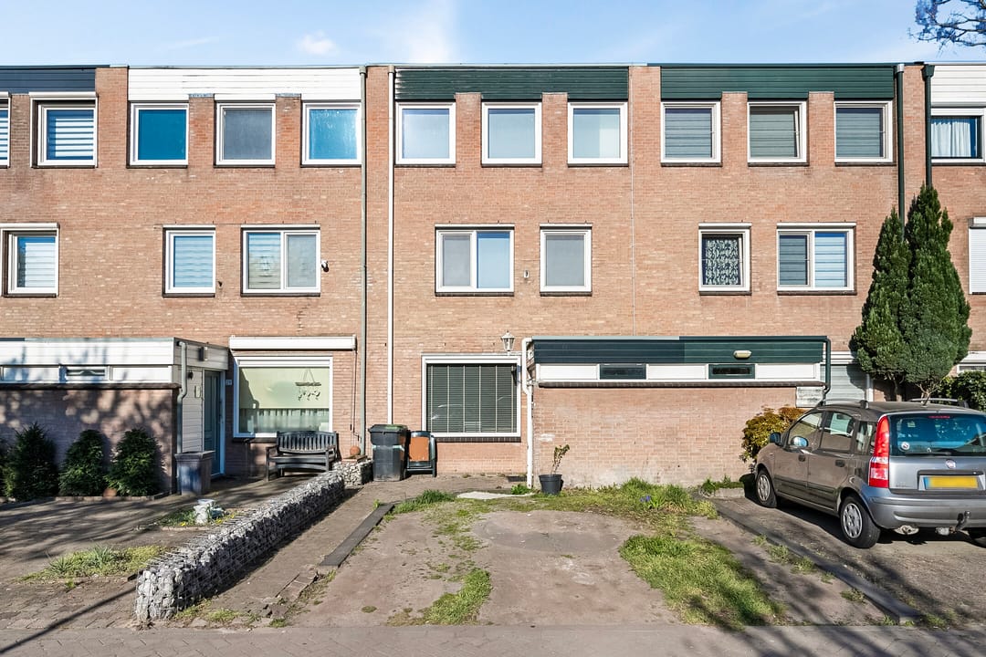 Foto 31 van Van Oosterzeestraat 27