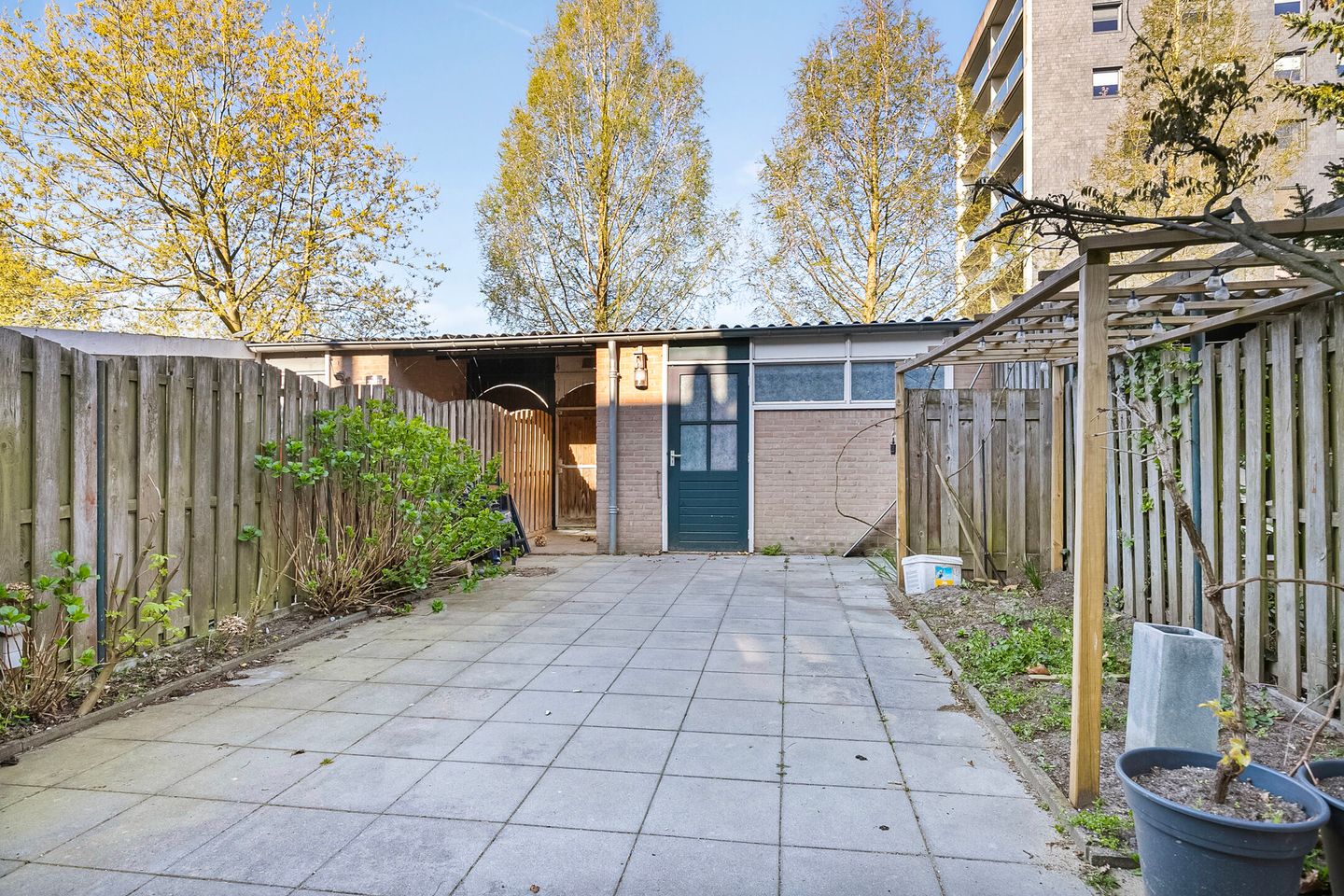 Foto 29 van Van Oosterzeestraat 27