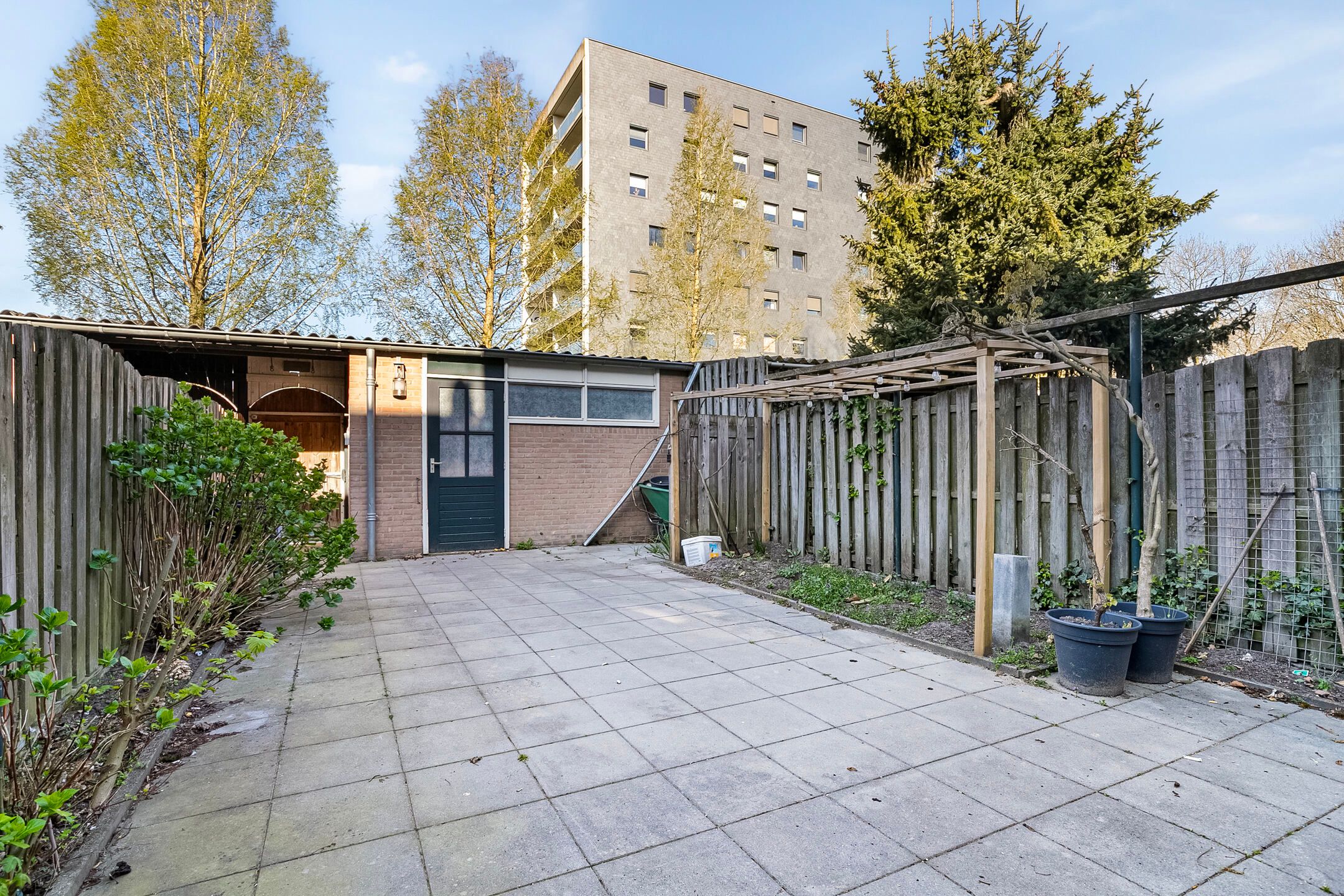 Foto 30 van Van Oosterzeestraat 27