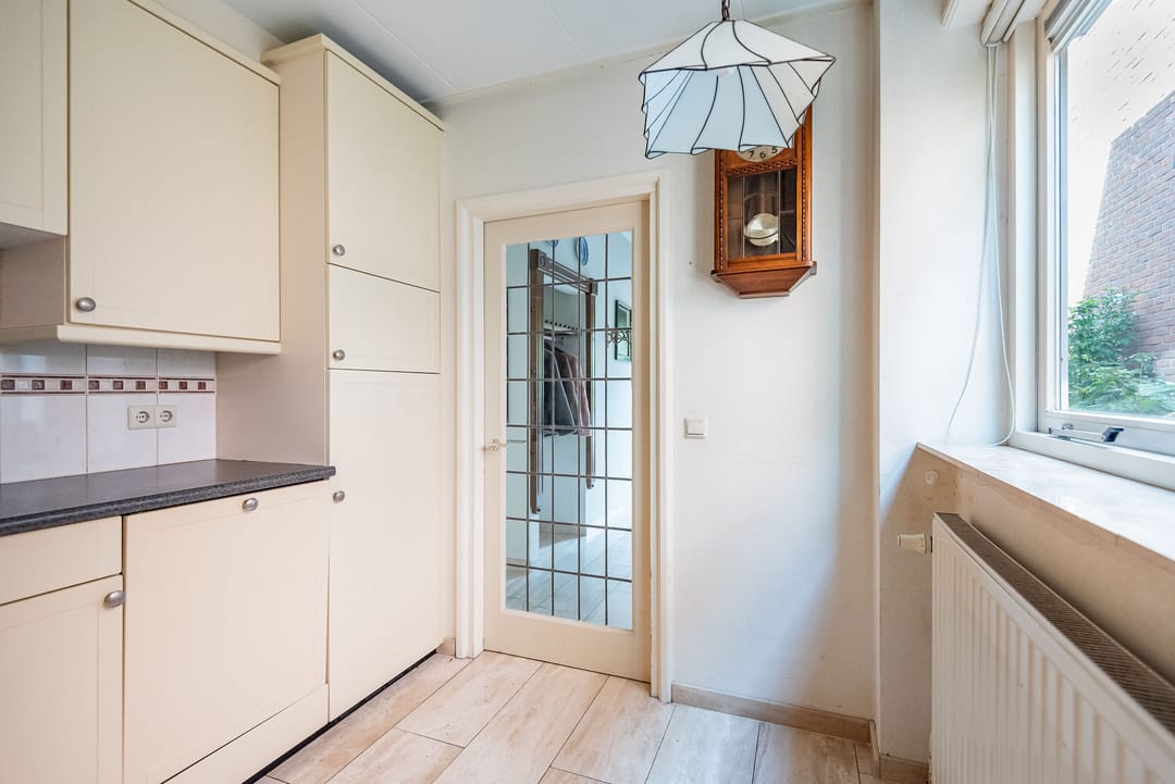 Foto 16 van Deken Nijkampstraat 20